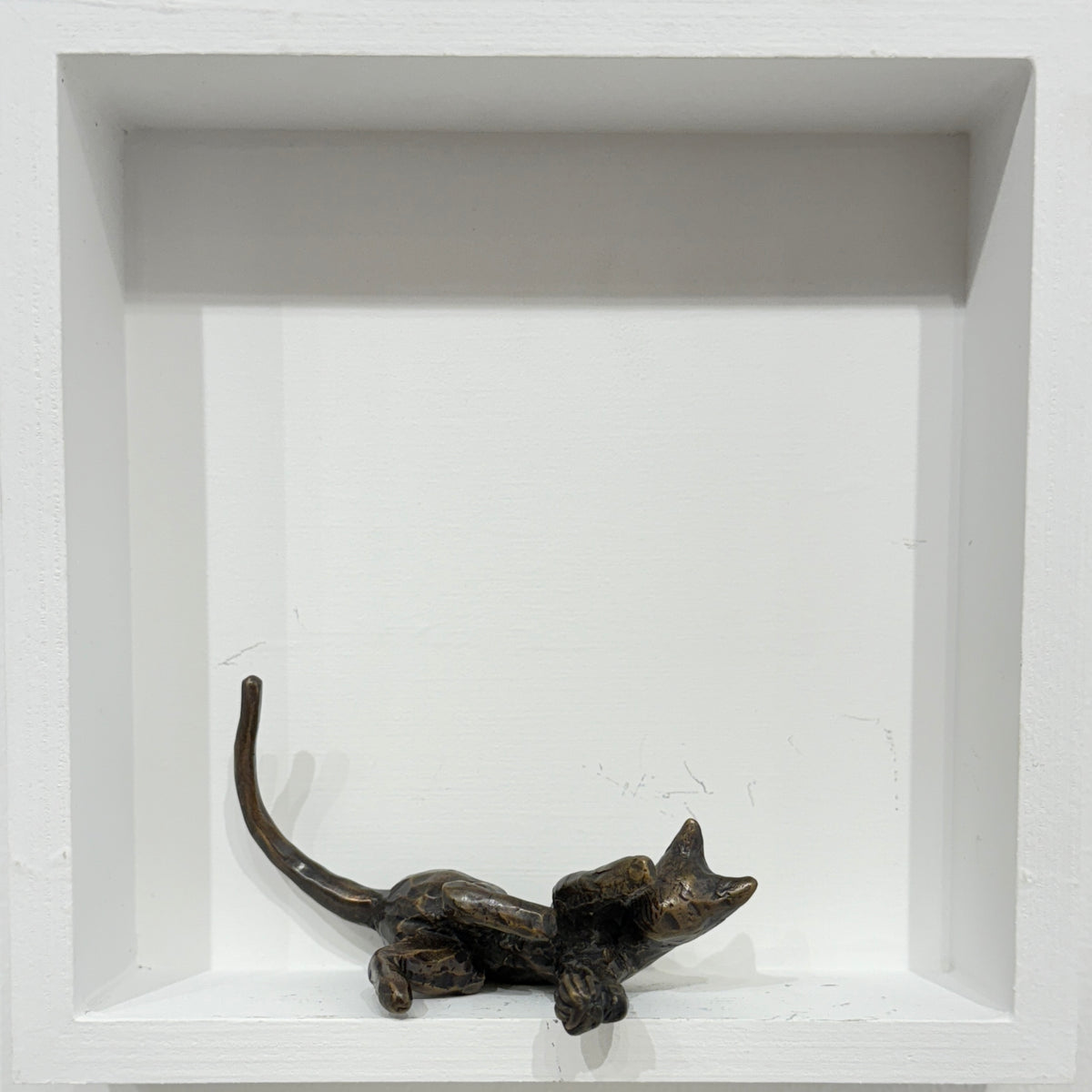 Cat and Yarn Ball (2)