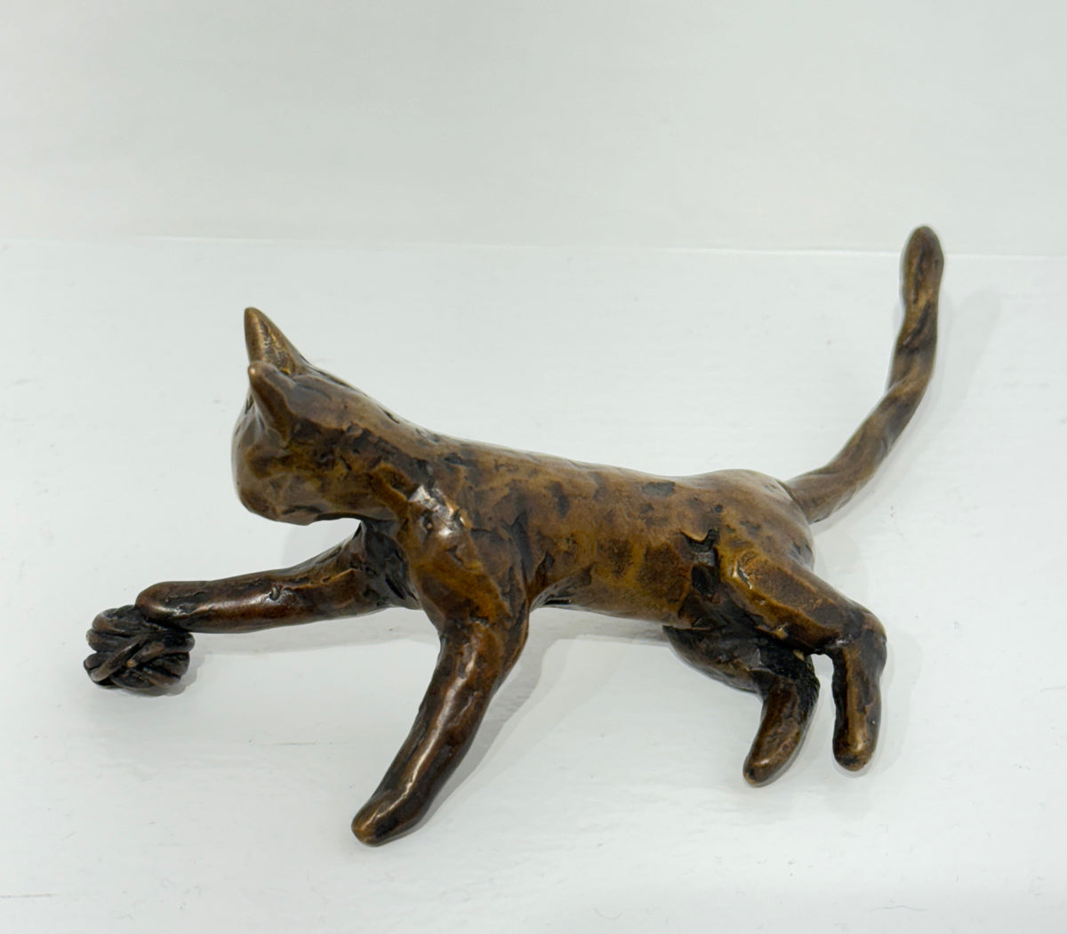 Cat and Yarn Ball (1)